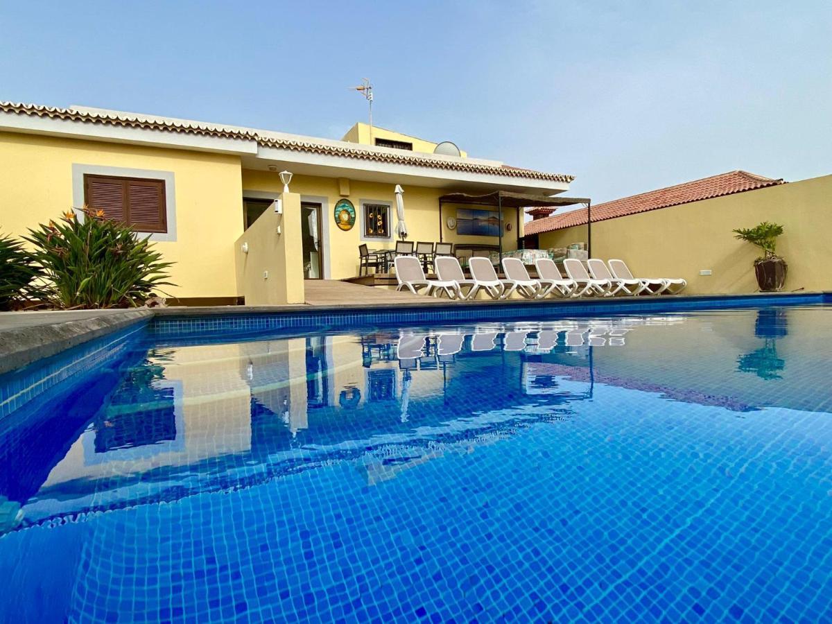 Vivienda Vacacional Tinizara Arona  Exterior photo